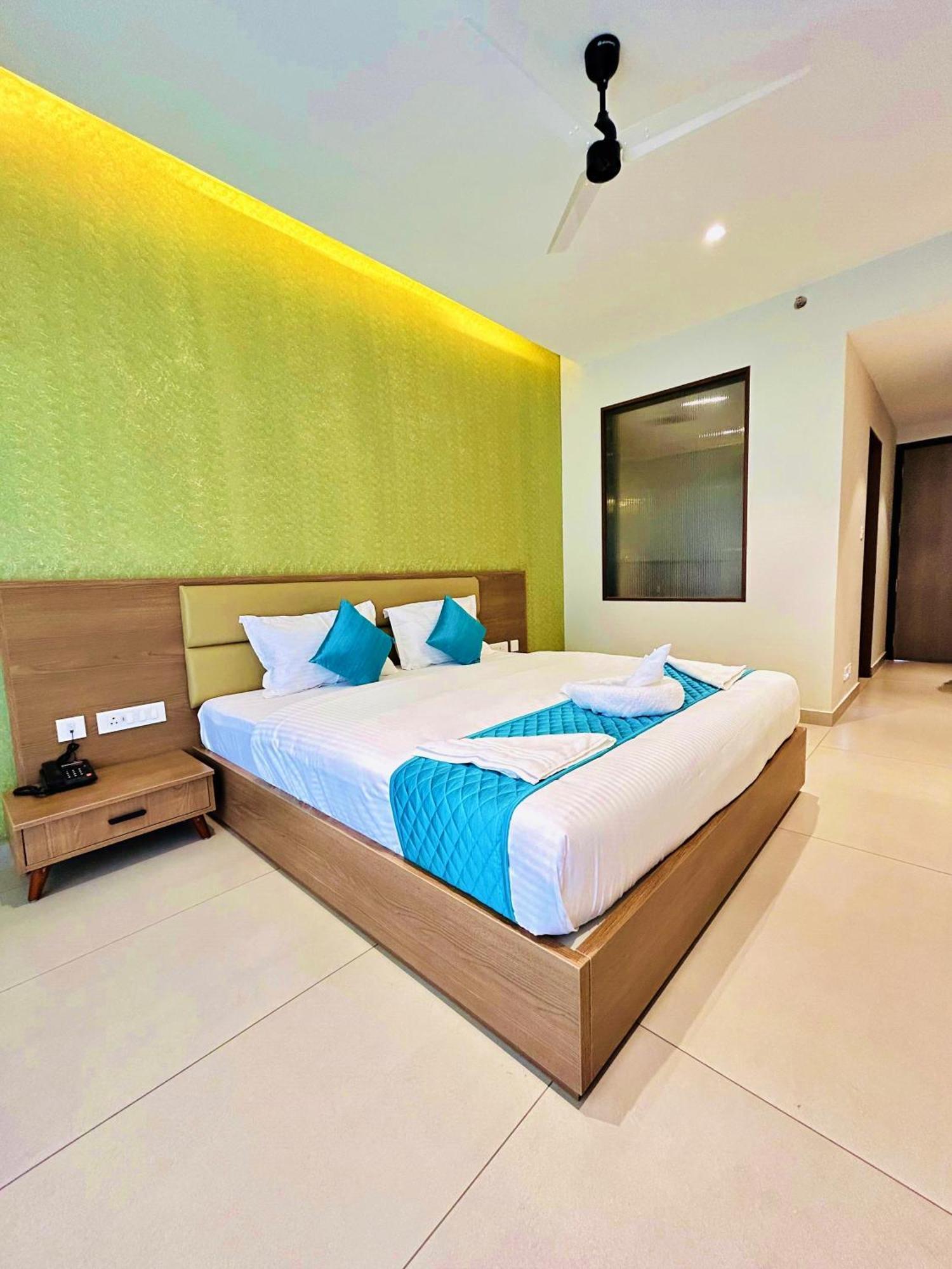 Vaga Nakshathra Suites Vagamon Eksteriør bilde