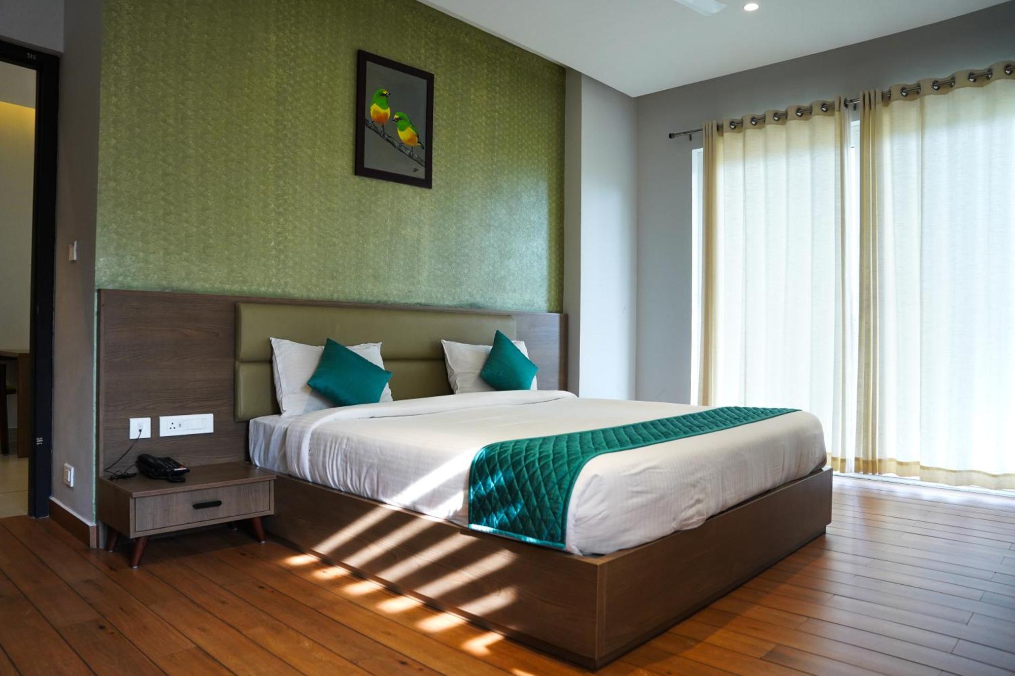 Vaga Nakshathra Suites Vagamon Eksteriør bilde